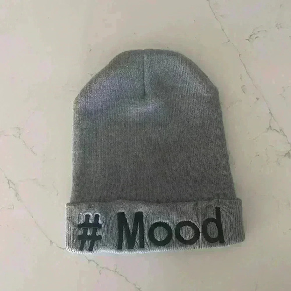 Super Cool Gray Beanie #Mood - Picture 2 of 4